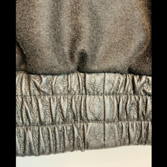 GILMORE GIRLS Cast & Crew Gift Varsity Jacket Lthr - Picture 7 of 7